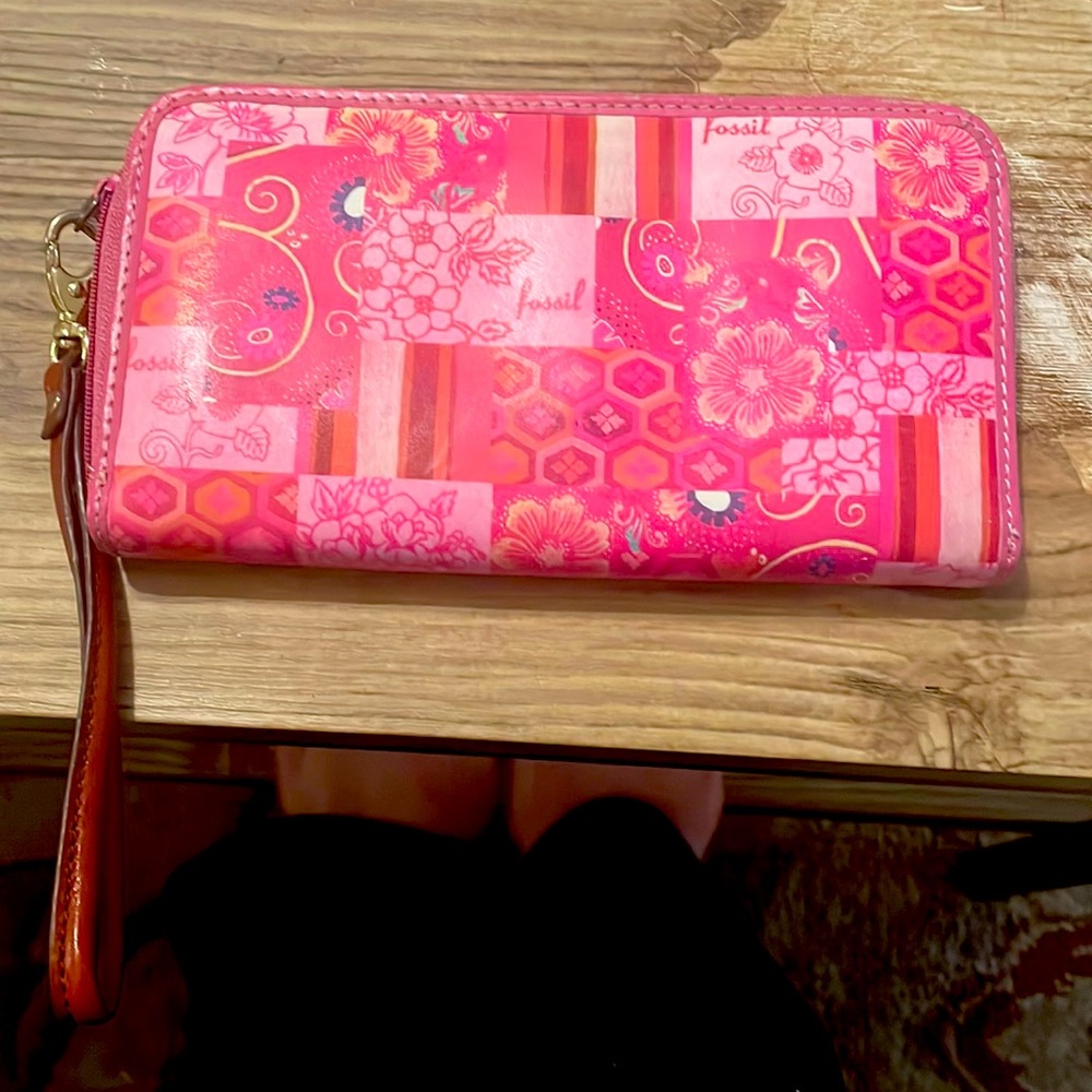Fossil wallet